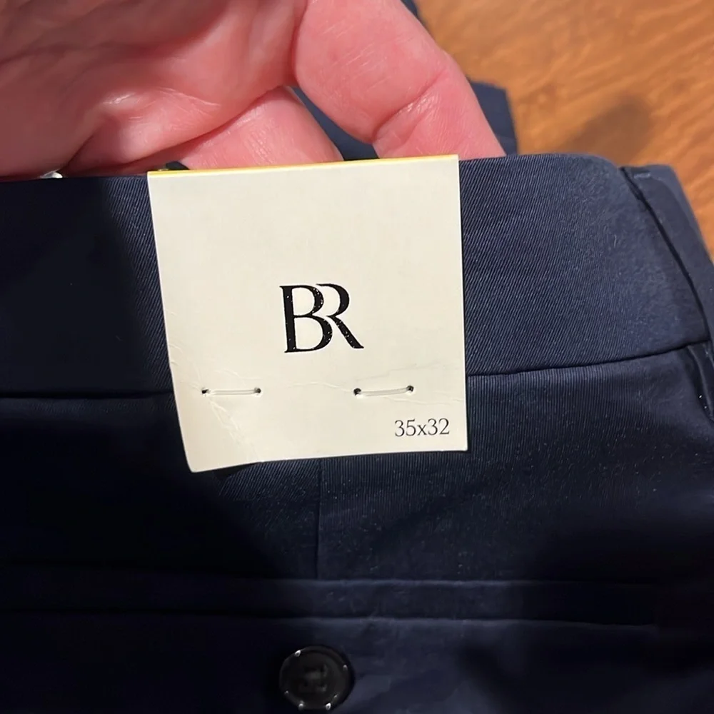 NWT Banana Republic Men’s Slim Core Temp Navy Pants Size 35 x 32.